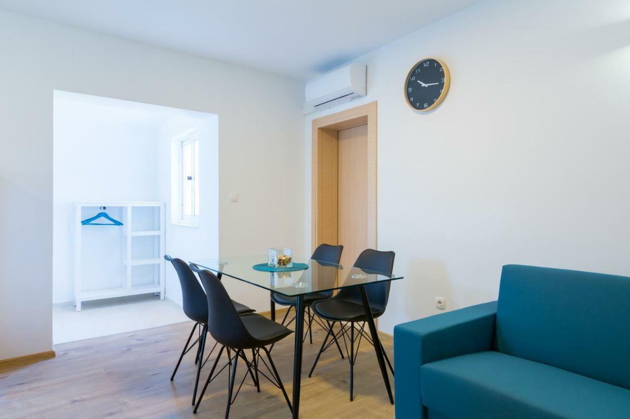 Villa Apartments Duje Kaštela Zewnętrze zdjęcie