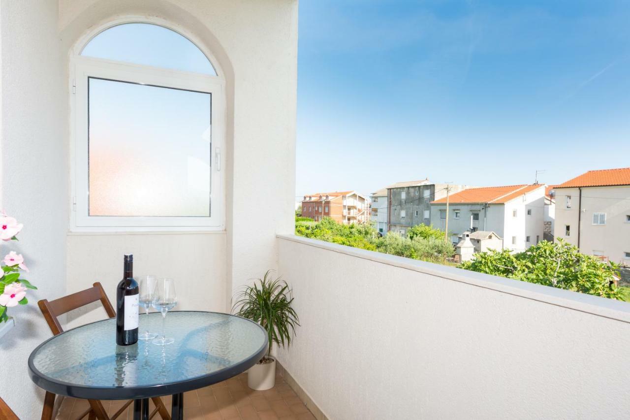 Villa Apartments Duje Kaštela Zewnętrze zdjęcie