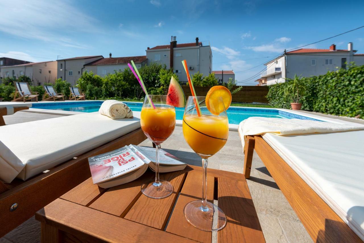 Villa Apartments Duje Kaštela Zewnętrze zdjęcie