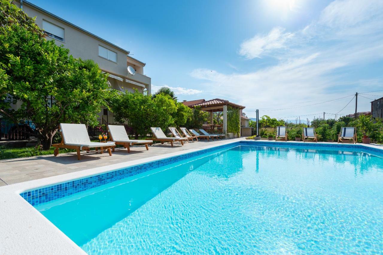 Villa Apartments Duje Kaštela Zewnętrze zdjęcie