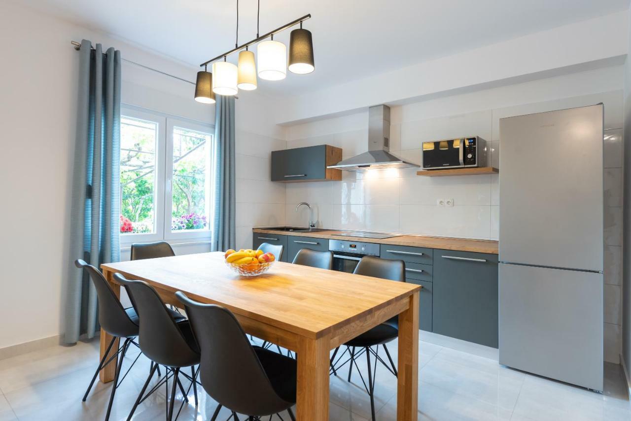 Villa Apartments Duje Kaštela Zewnętrze zdjęcie