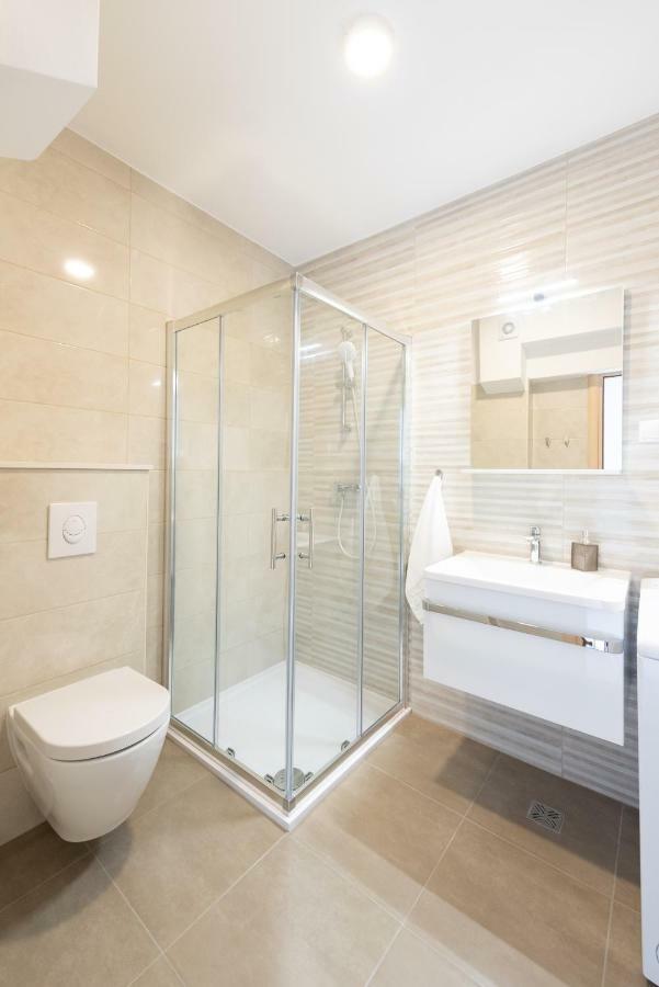 Villa Apartments Duje Kaštela Zewnętrze zdjęcie